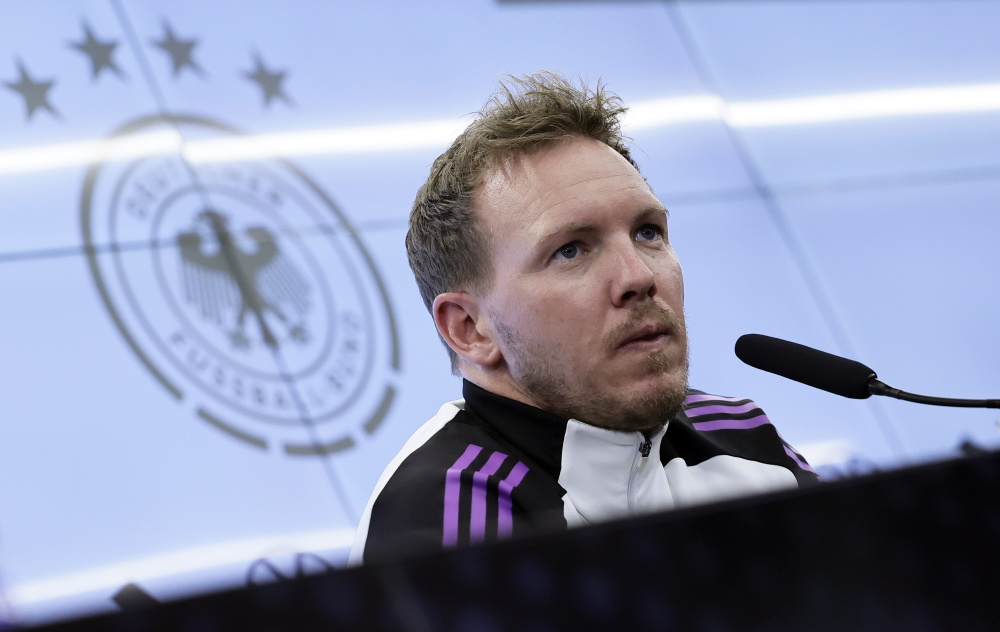 欧洲预选赛开战，国家队备战冲击胜利